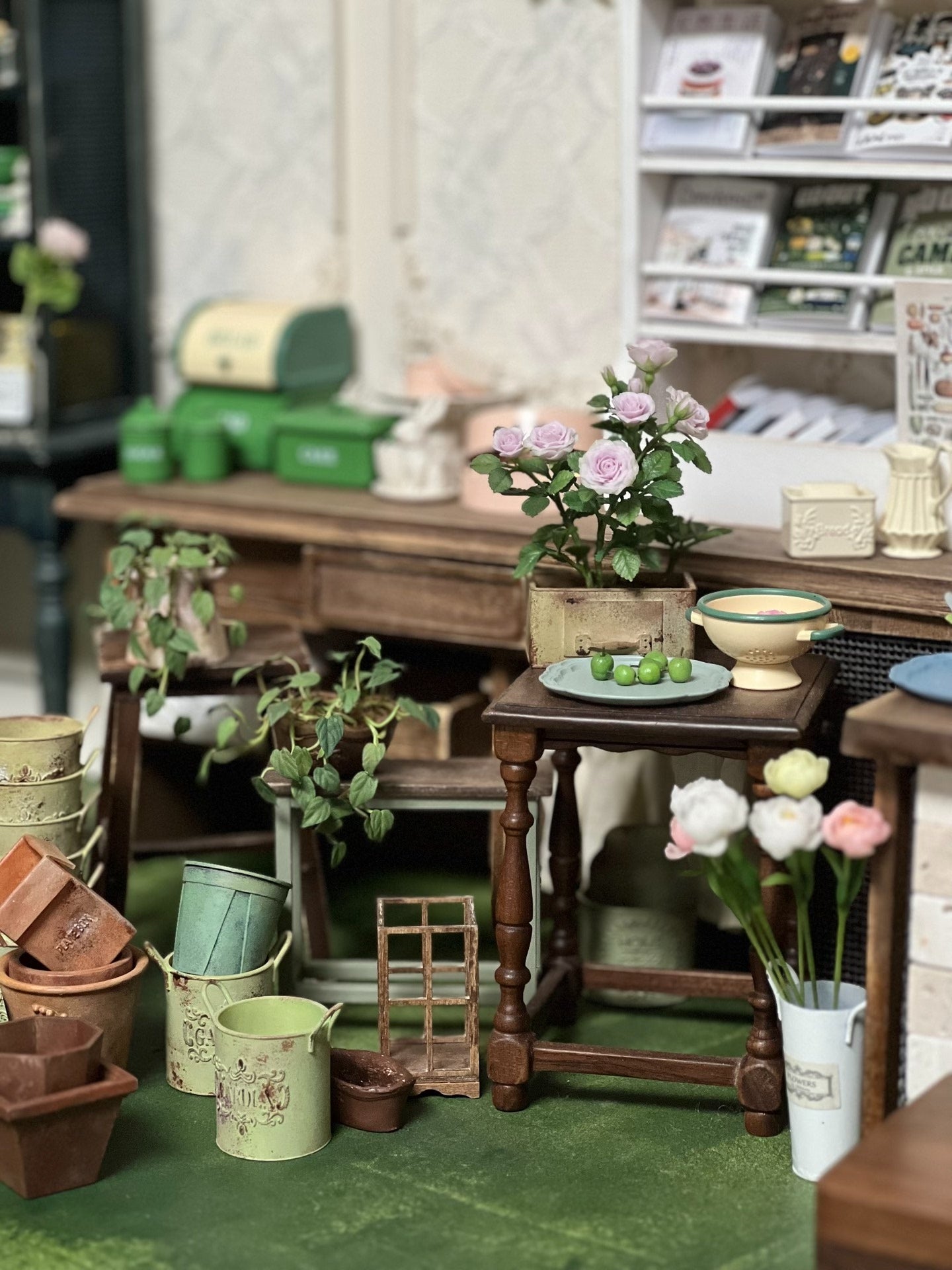 1:6 Scale Miniature Moonlight Rose Potted Plant For Blythe Dollhouse Decor