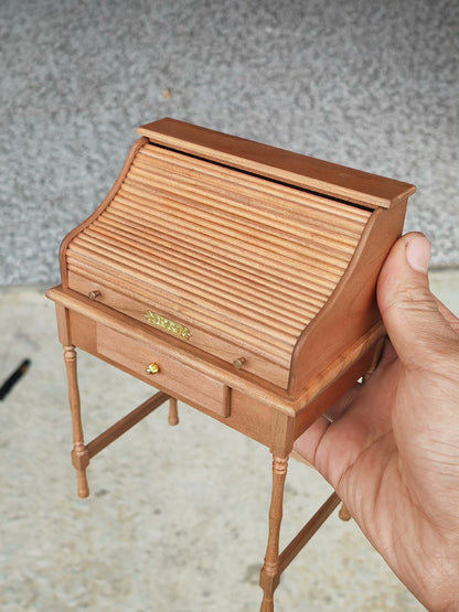 Bureau à volet roulant miniature à l'échelle 1:6 pour maison de poupée Blythe