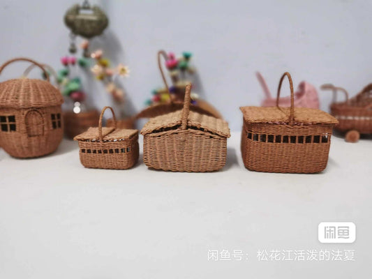 1:6 Scale Miniature Woven Picnic Basket Dollhouse Prop For Photography
