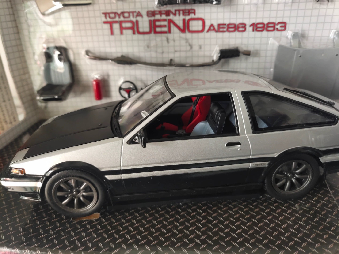 1:24 Scale Hotworks Miniature AE86 Model Car