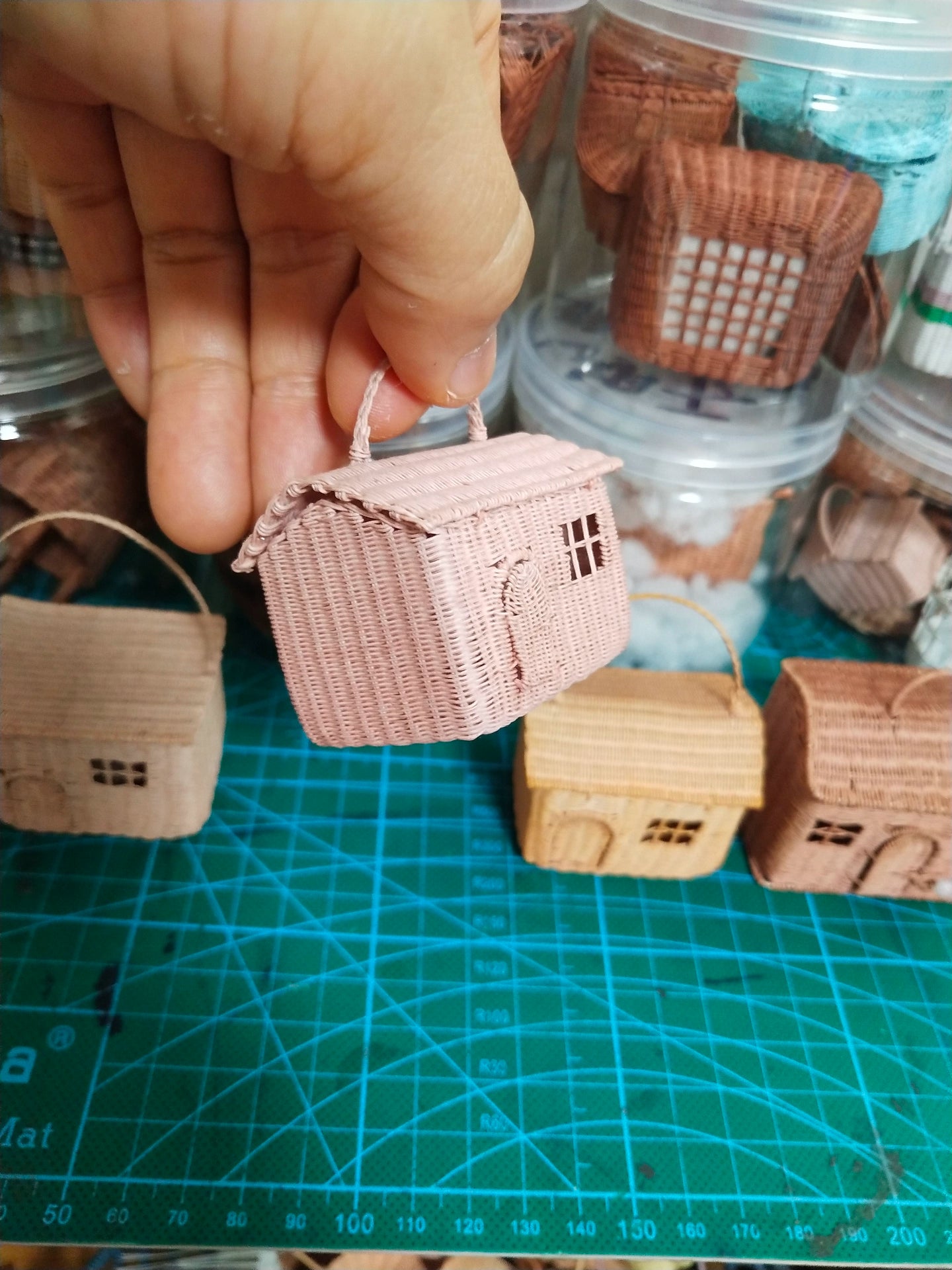 1:6 Scale Miniature Wicker Basket Dollhouse Accessory For Blythe And Ob11 Dolls