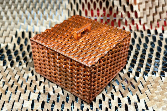 Cesta de picnic tejida en miniatura a escala 1:6, accesorio para casa de muñecas BJD