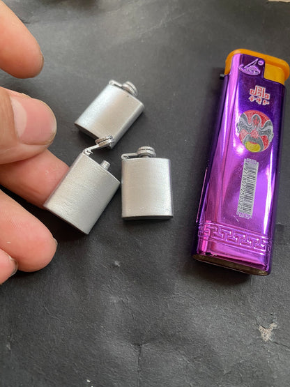 1:6 Scale Miniature Wine Flask 3D Printed Accessory For Action Figures 3 Parts Assembly