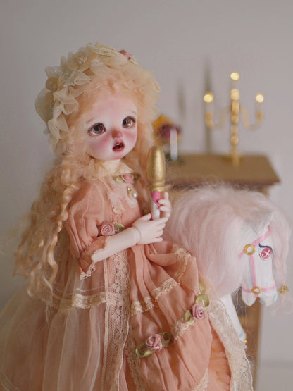 1:6 Scale Blythe Doll Stand Rotating Carousel Miniature Dollhouse Accessory