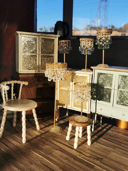Meubles miniatures pour maison de poupée, échelle 1:6, armoire vintage en bois gaufré pour salle de jeux de poupées BJD Blythe