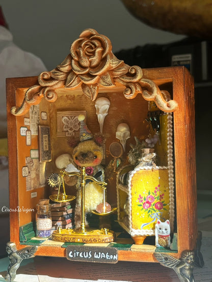 Casa de muñecas en miniatura Bear Gentleman, tienda de comestibles, muebles en miniatura hechos a mano