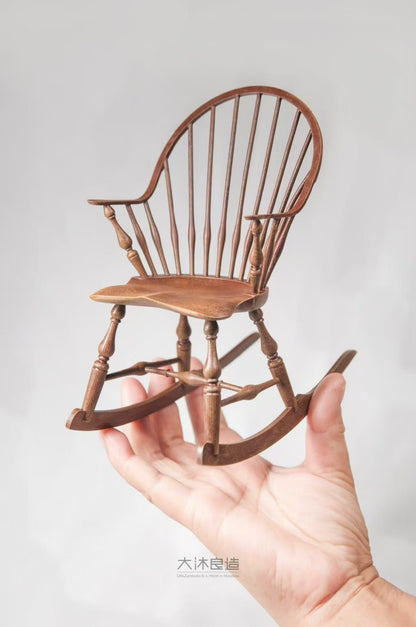 Mecedora Windsor a escala 1:6, muebles para casa de muñecas en miniatura