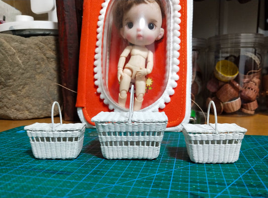 1:6 Scale Miniature Picnic Basket Woven Rattan Basket For BJD Dollhouse Photography Props