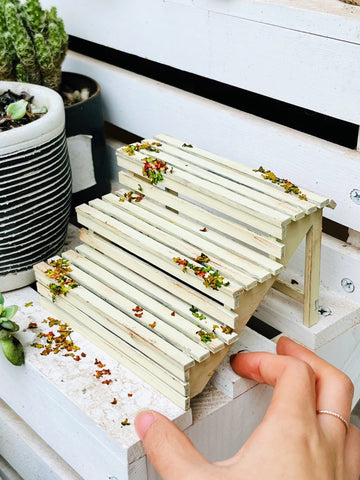 Kit de matériaux pour support de fleurs à trois couches caduques
