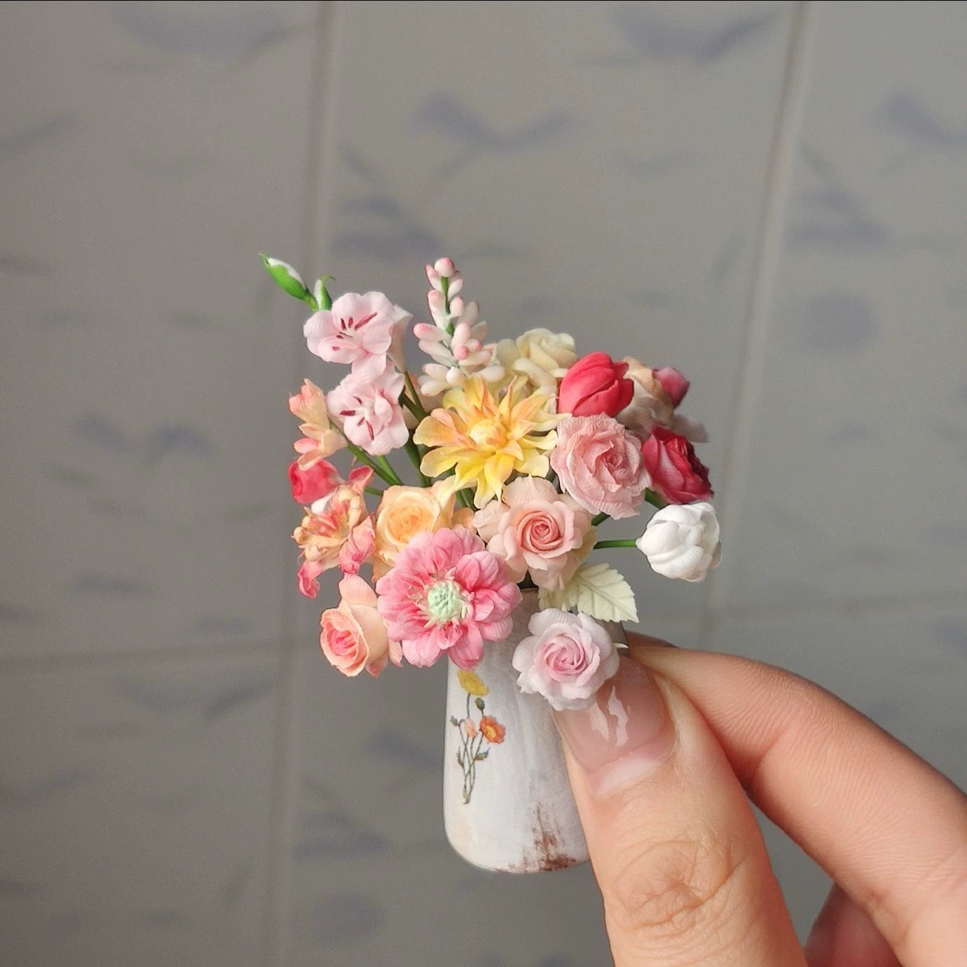 1:12 Scale Miniature Clay Flower Bouquet For Dollhouse Decor