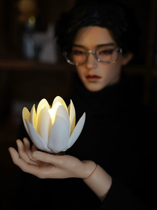 Decoración con luz LED de flor de loto en miniatura para casa de muñecas BJD a escala 1:3