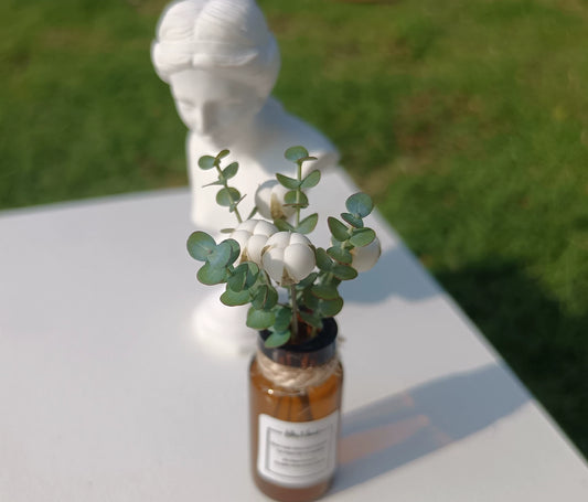 Hojas de eucalipto y flores de algodón en miniatura de arcilla a escala 1:12, accesorios de exhibición para BJD