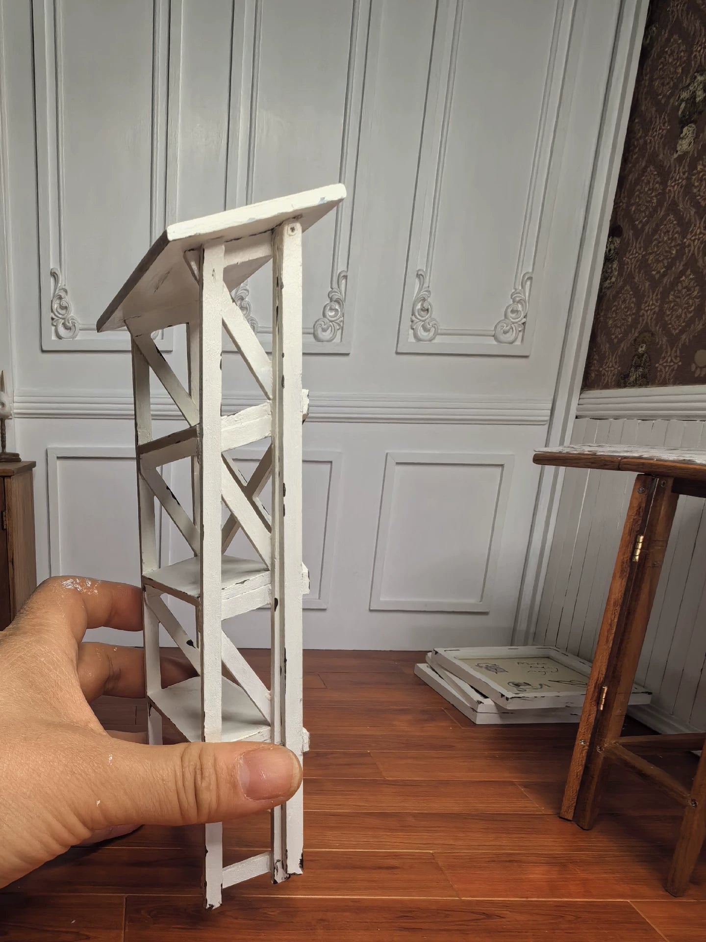 1:6 Scale Foldable Ladder Miniature Furniture White Distressed For BJD Blythe Dollhouse