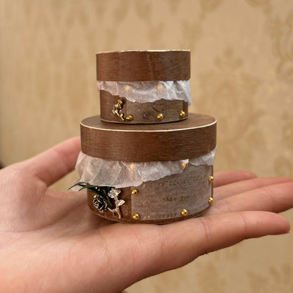 1:6 Scale Miniature Vintage Hat Box With Eternal Flowers For Blythe Dollhouse BJD Accessories