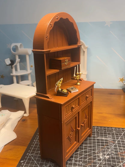 Aparador de arco blanco a escala 1:6, muebles para casa de muñecas en miniatura