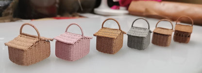 1:12 Scale Miniature Woven Picnic Basket Dollhouse Accessory For Playroom Or Living Room