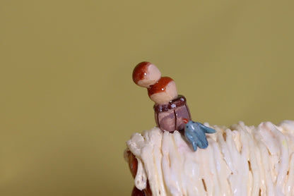Juego de cama para casa de muñecas en miniatura con diseño de fresas a escala 1:12