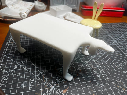 Tabouret miniature pour chien à l'échelle 1:6, transformable en table, modèle blanc, meubles pour maison de poupée