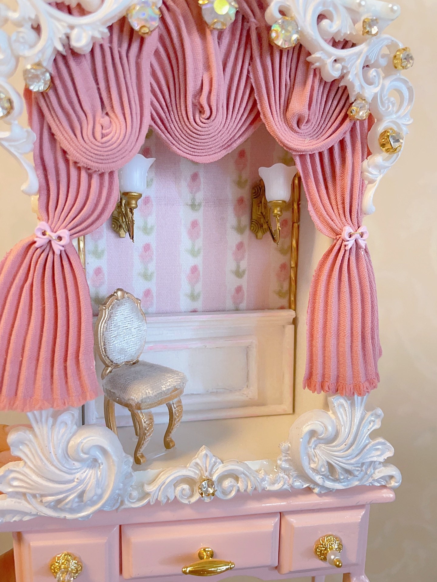 Conjunto de muebles para casa de muñecas en miniatura de gato rosa a escala 1:12 para muñecas Blythe