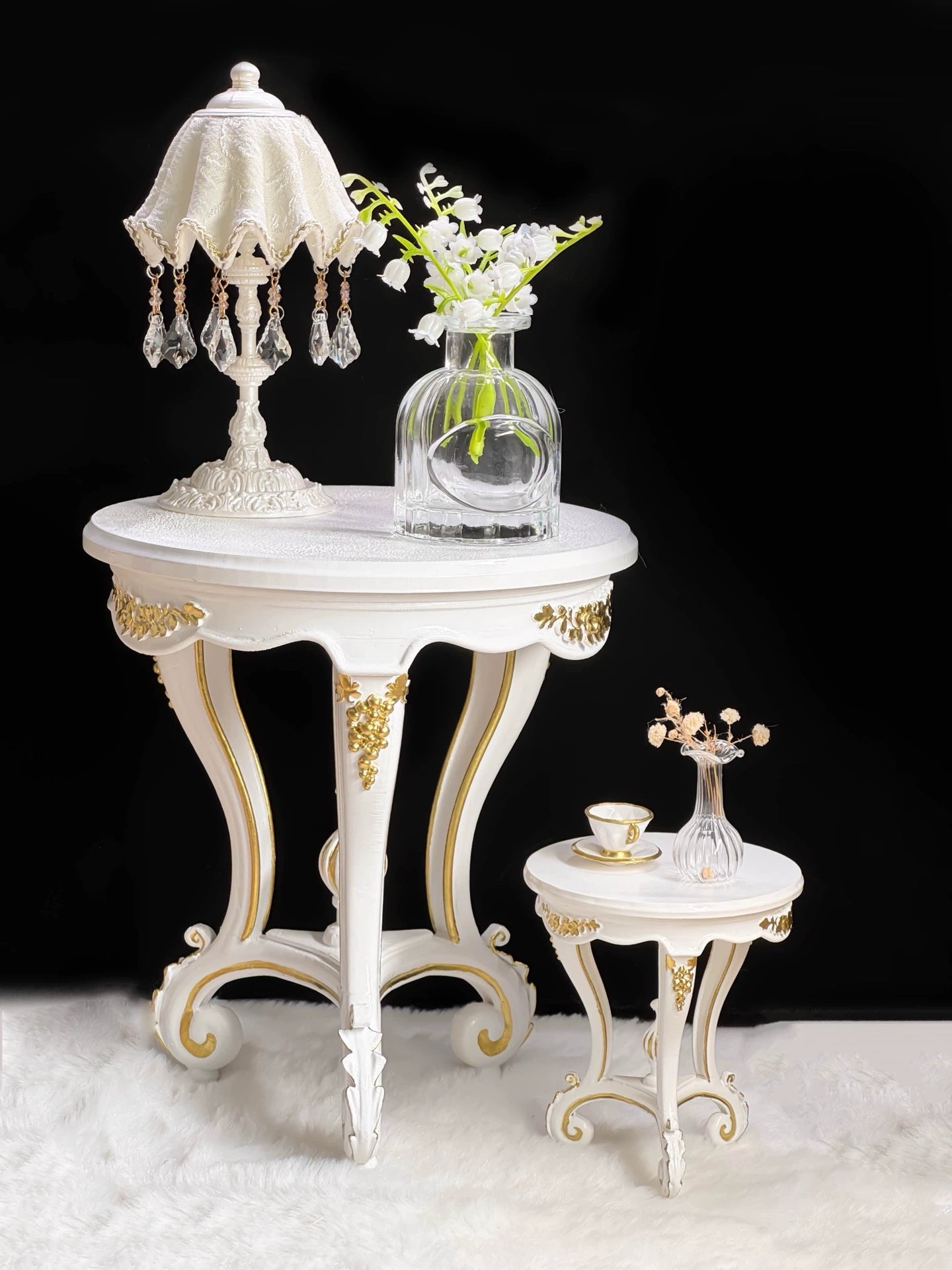 Mesa auxiliar redonda a escala 1:6, mesa de centro cuadrada, soporte alto para plantas, lámpara de pie, muebles para casa de muñecas en miniatura