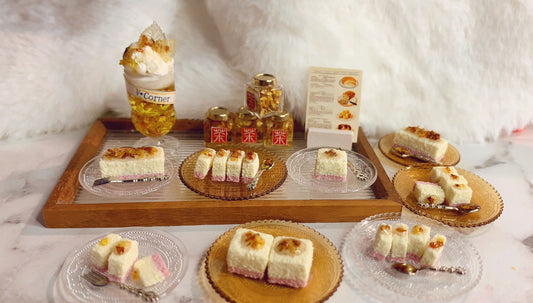 1:12 Scale Miniature Taro Osmanthus Cake Chinese Dessert For Dollhouse Display