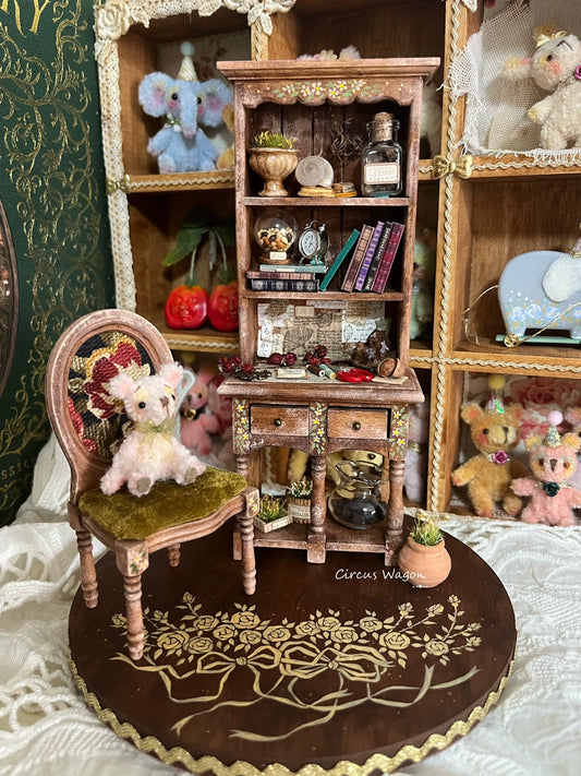 1:12 Scale Miniature Gardening Study Desk Miniature Dollhouse Furniture