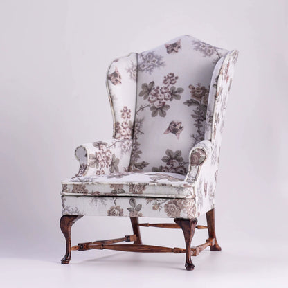 Fauteuil miniature vintage à l'échelle 1:6 pour maison de poupée