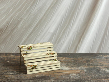 Soporte de flores de hojas caídas a escala 1:6 para sesiones fotográficas especiales