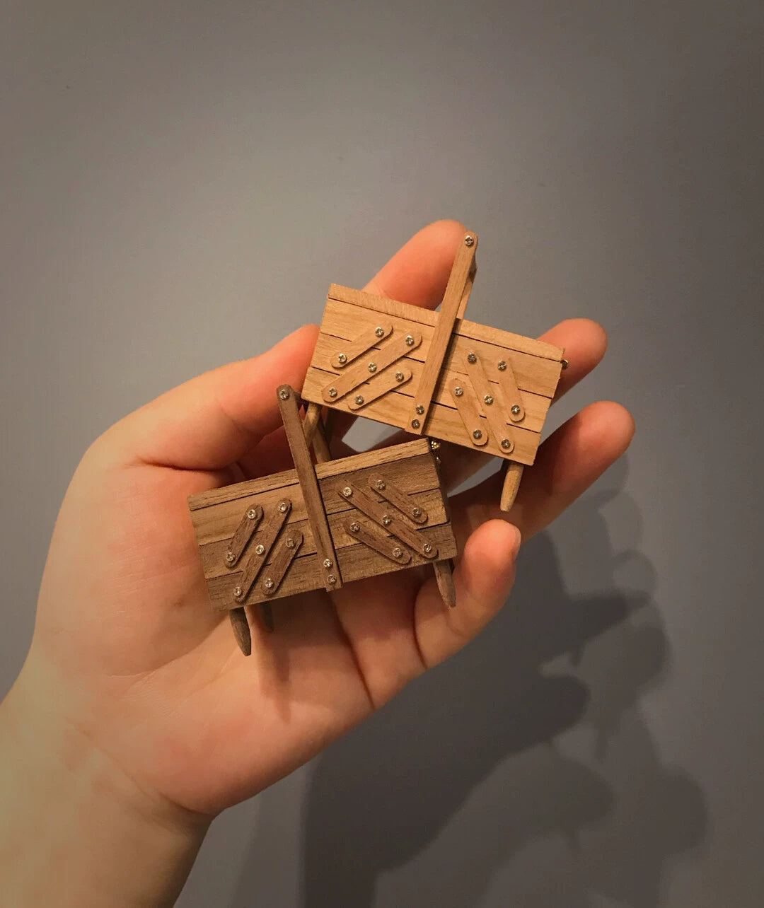 Caja de herramientas vintage a escala 1:6, muebles para casa de muñecas en miniatura para OB11 Blythe