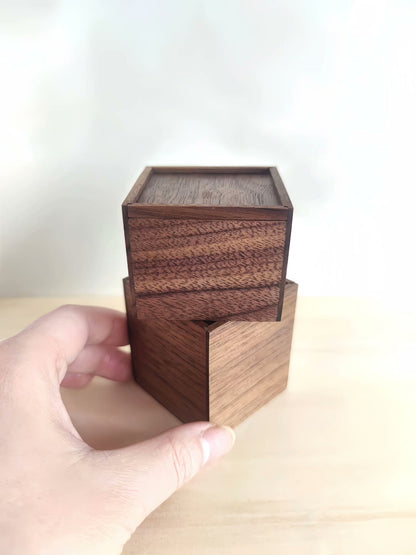 Boîte de rangement miniature en bois de noyer et céramique à l'échelle 1:12, accessoire pour maison de poupée BJD Blythe