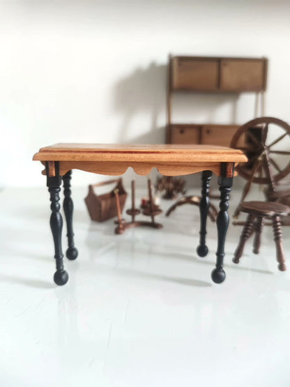 Meubles miniatures vintage pour maison de poupée, bureau simple, échelle 1:12