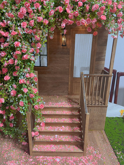 1:6 Scale Miniature Dollhouse With Rose Themed Photography Scene