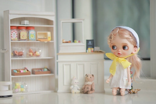 1:6 Scale Miniature Dollhouse Furniture Wooden Cabinet Cake For BJD Blythe Holala Ob11 Dolls