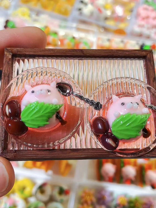 Escena de pastelería de casa de muñecas Tangyuan de león marino de arcilla en miniatura a escala 1:12 con pasteles en miniatura