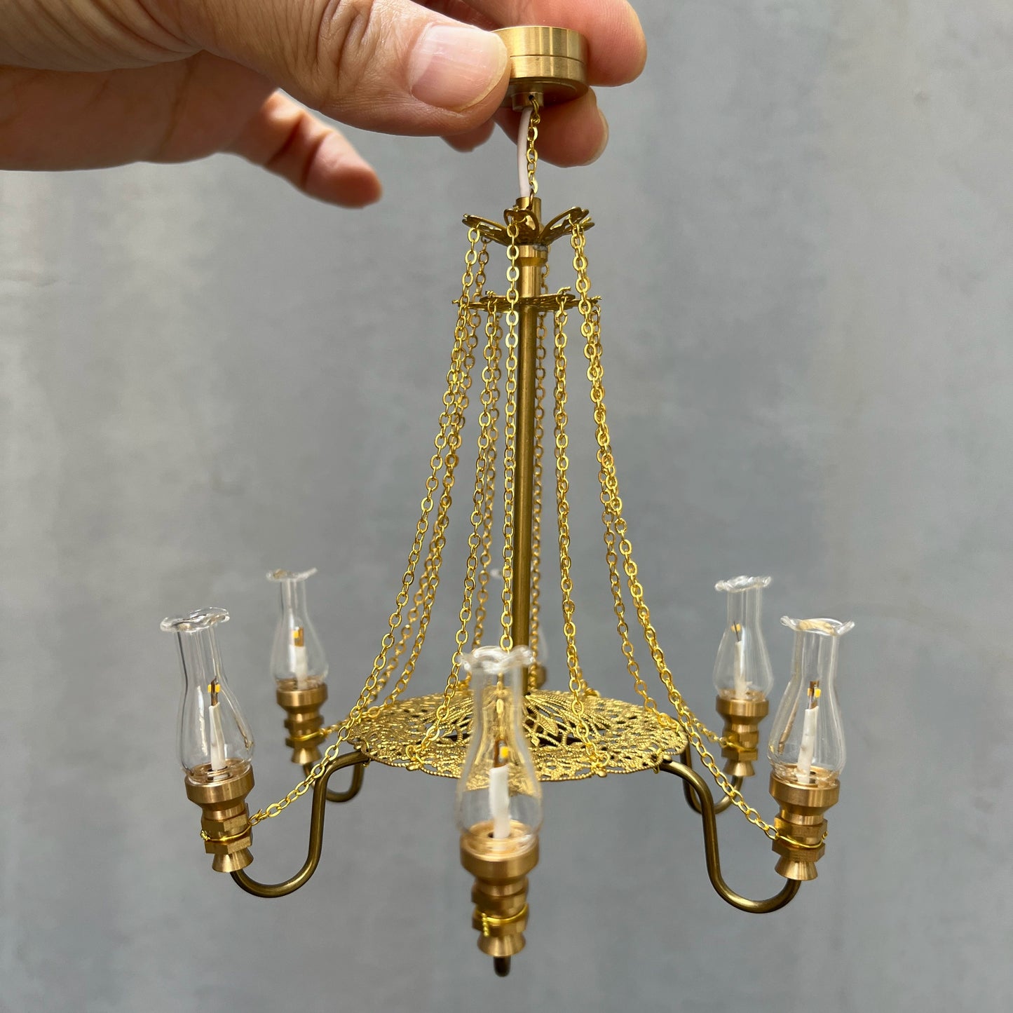Lustre miniature en cristal à l'échelle 1:6, accessoire pour maison de poupée BJD Blythe
