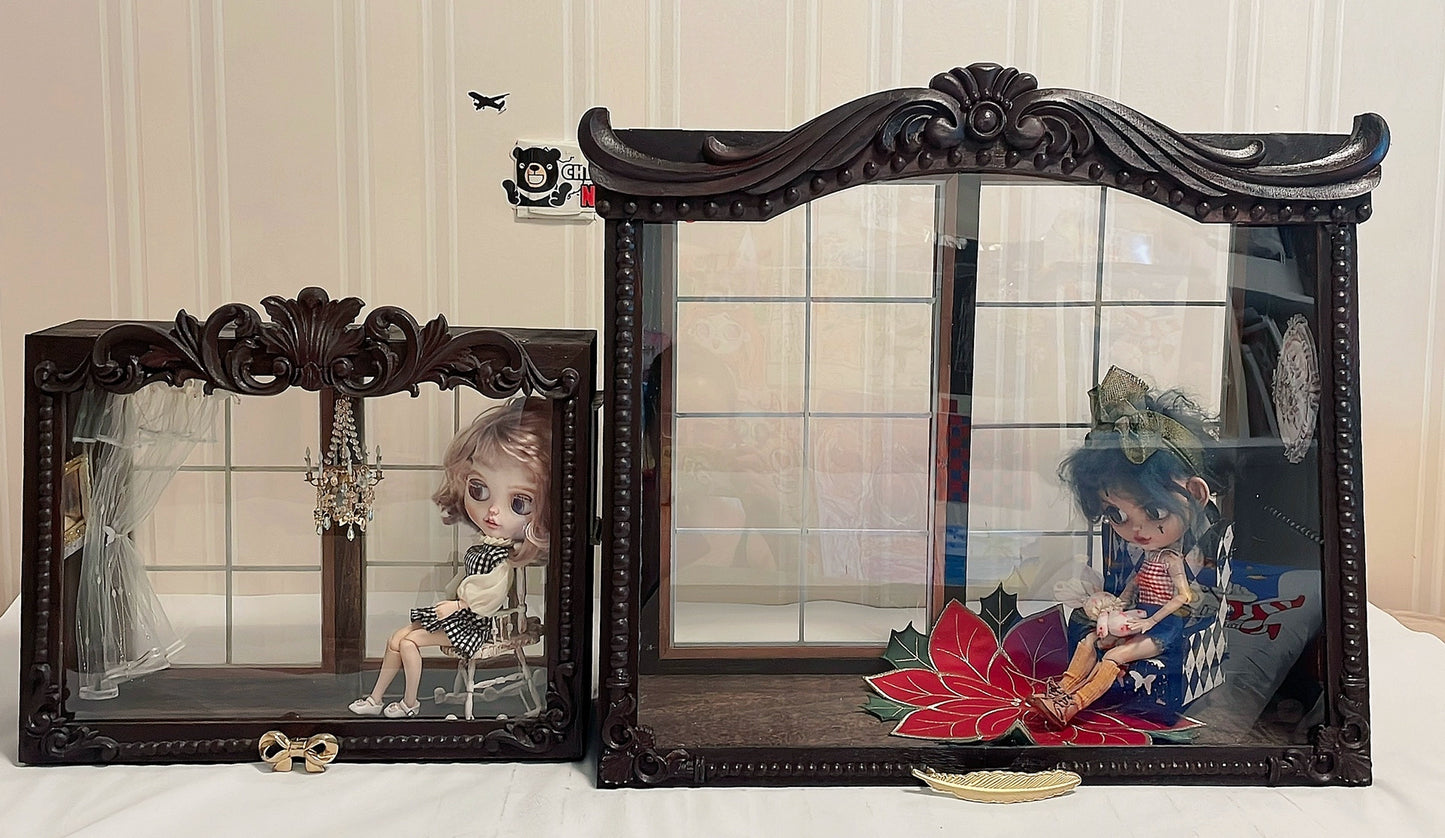 Vitrina para casa de muñecas en miniatura a escala 1:12 con cristal antipolvo para colección de muñecas, armario de madera personalizable.
