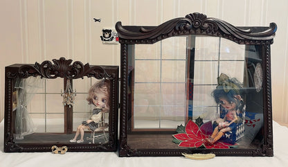Vitrina para casa de muñecas en miniatura a escala 1:12 con cristal antipolvo para colección de muñecas, armario de madera personalizable.