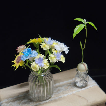 1:12 Scale Miniature Clay Flower Iris For Dollhouse Decor