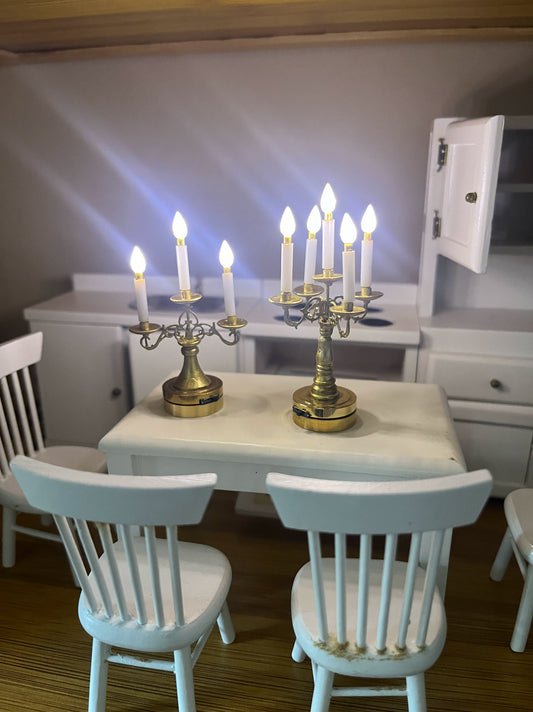 Escena de casa de muñecas en miniatura a escala 1:12 con modelo de candelabro para exhibición de figuras de acción OB11 GSC