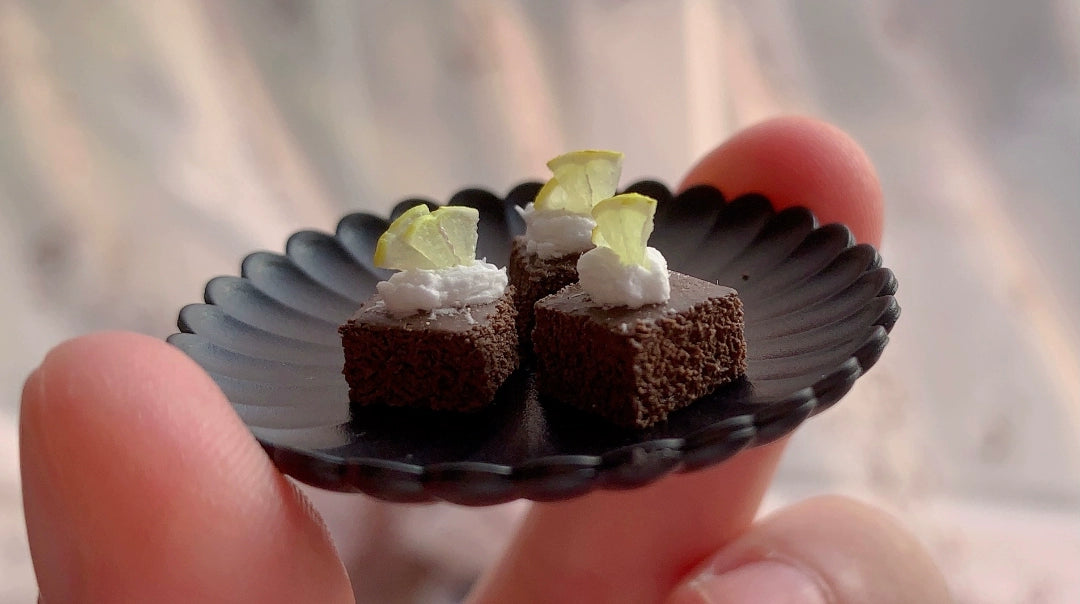 1:12 Scale Miniature Lemon Brownie Cake For BJD And Ob11 Dolls