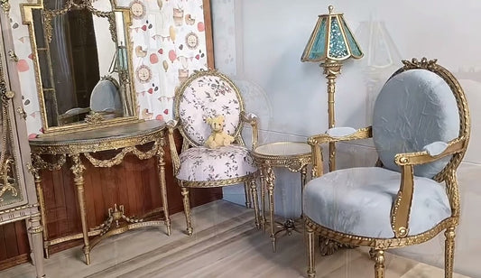 Silla floral en miniatura August a escala 1:12, con estampado floral rosa, muebles para casa de muñecas para jardín de hadas