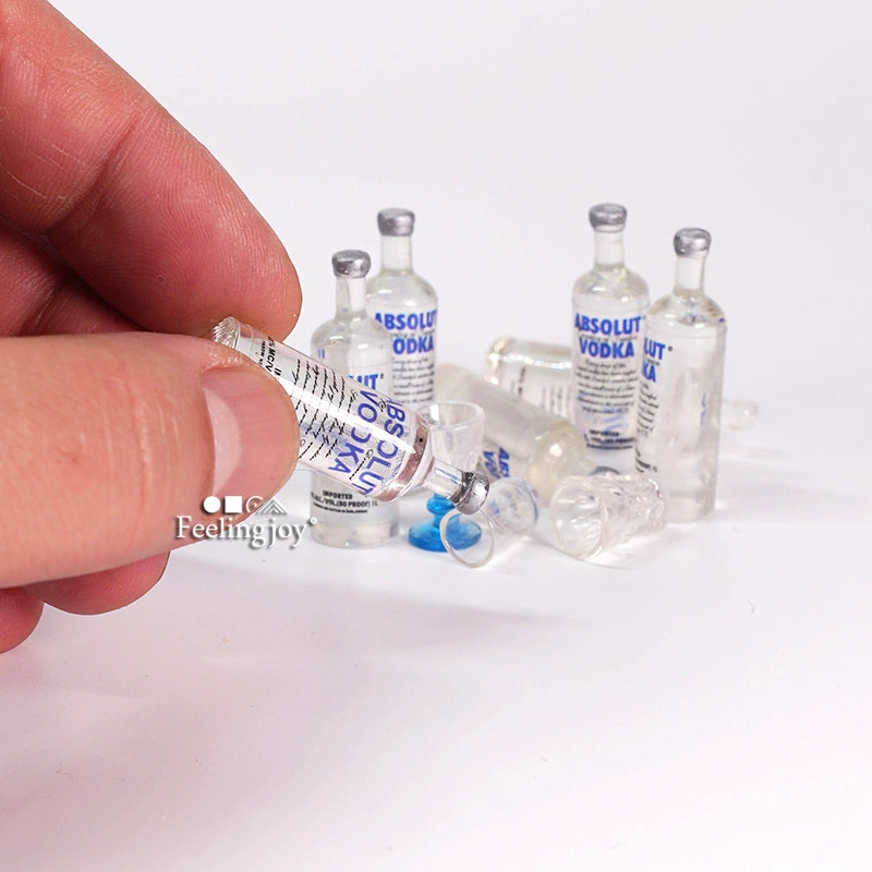 1:12 Scale 1:6 Scale Miniature Dollhouse Accessories Vodka Bottle BJD Photography Props Miniature Furniture