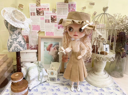 Ropa vintage para muñecas Blythe a escala 1:6. Trajes en miniatura.