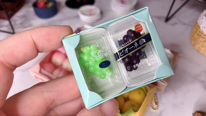 1:12 Scale Miniature Fruit Box With Oranges And Peaches For Dollhouse Display