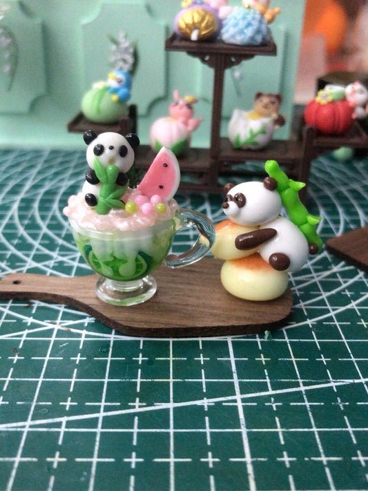 Decoración para casa de muñecas de la serie Panda lindo con arte de arcilla en miniatura a escala 1:12