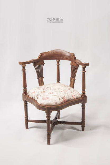 Chaise Windsor miniature à l'échelle 1:6, meubles et accessoires pour maison de poupée
