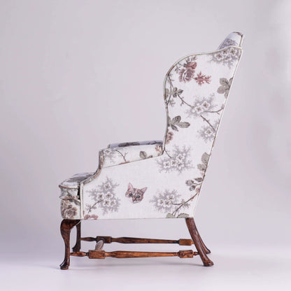 Fauteuil miniature vintage à l'échelle 1:6 pour maison de poupée