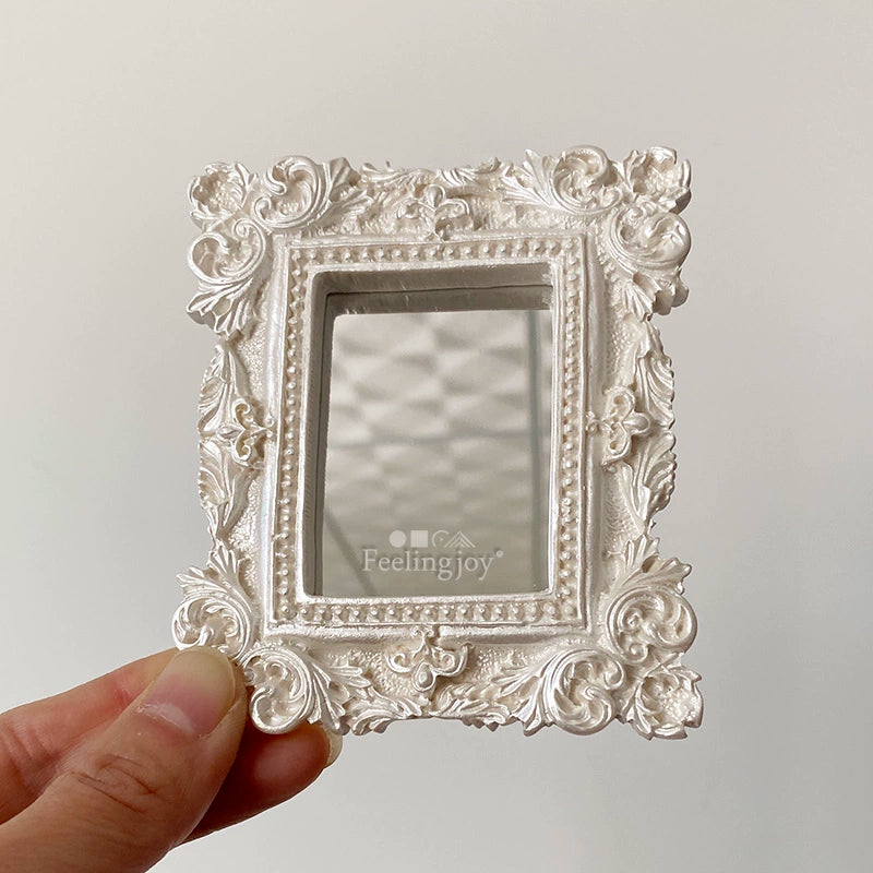Accesorios para casa de muñecas en miniatura a escala 1:6, accesorios Blythe, espejo de tocador de estilo europeo, marco decorativo para fotos.