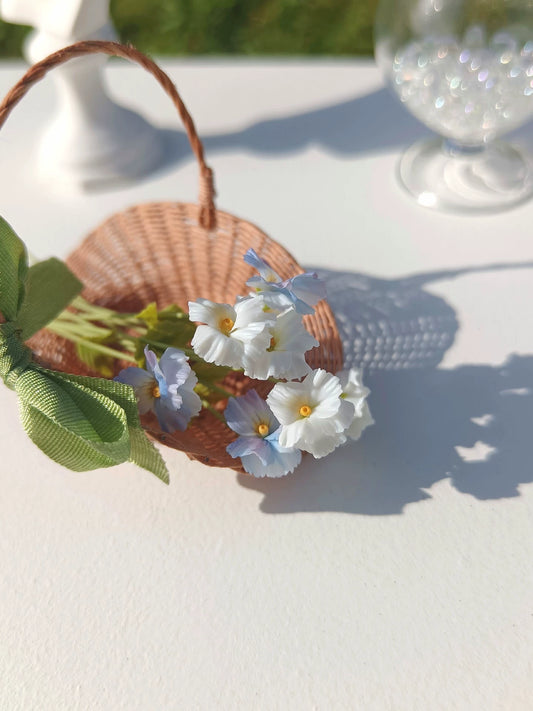 1:6 Scale Miniature Clay Violet Flower BJD Doll Blythe Accessory Decoration