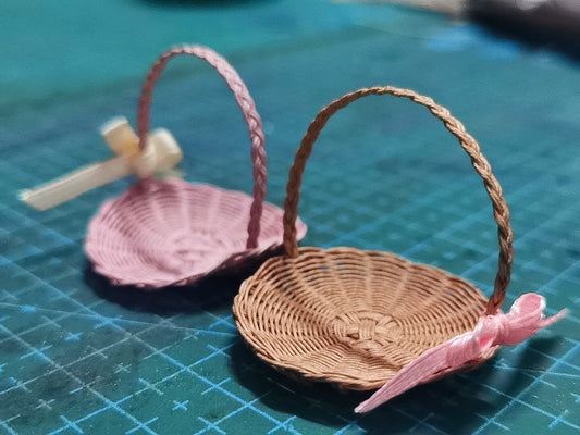 1:6 Scale Miniature Woven Paper Basket Small Flower Basket For Dollhouse
